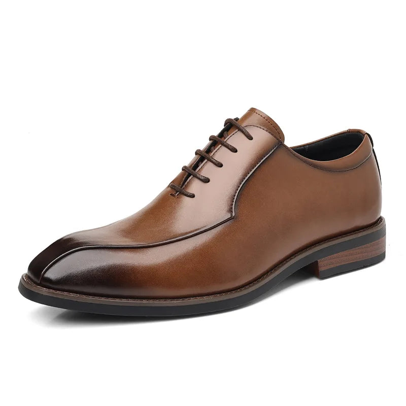 British-style Formal Business Dress Shoes for Men Solid Color Fashion Casual Cow Leather Shoes Male Big Size Brogue Shoes Man