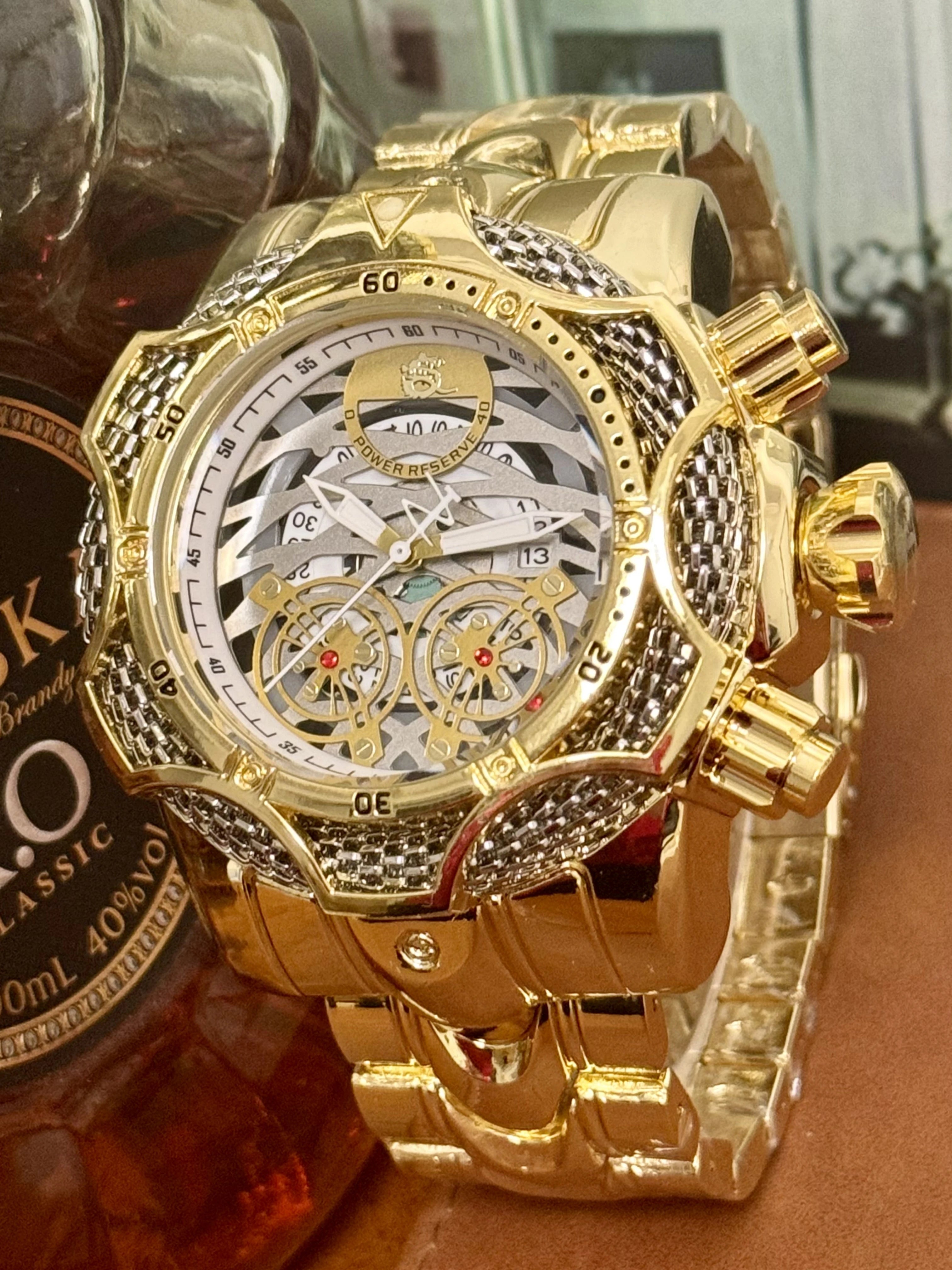 The Popular Clown Series Has a High-Looking and Cool Street Stylish Men's Watch for Boys, High-End Fashion Trendyy Student Young Men's Watch, and the Military Style Large Dial Trendy Men's Watch, the Best-Selling Watch with L