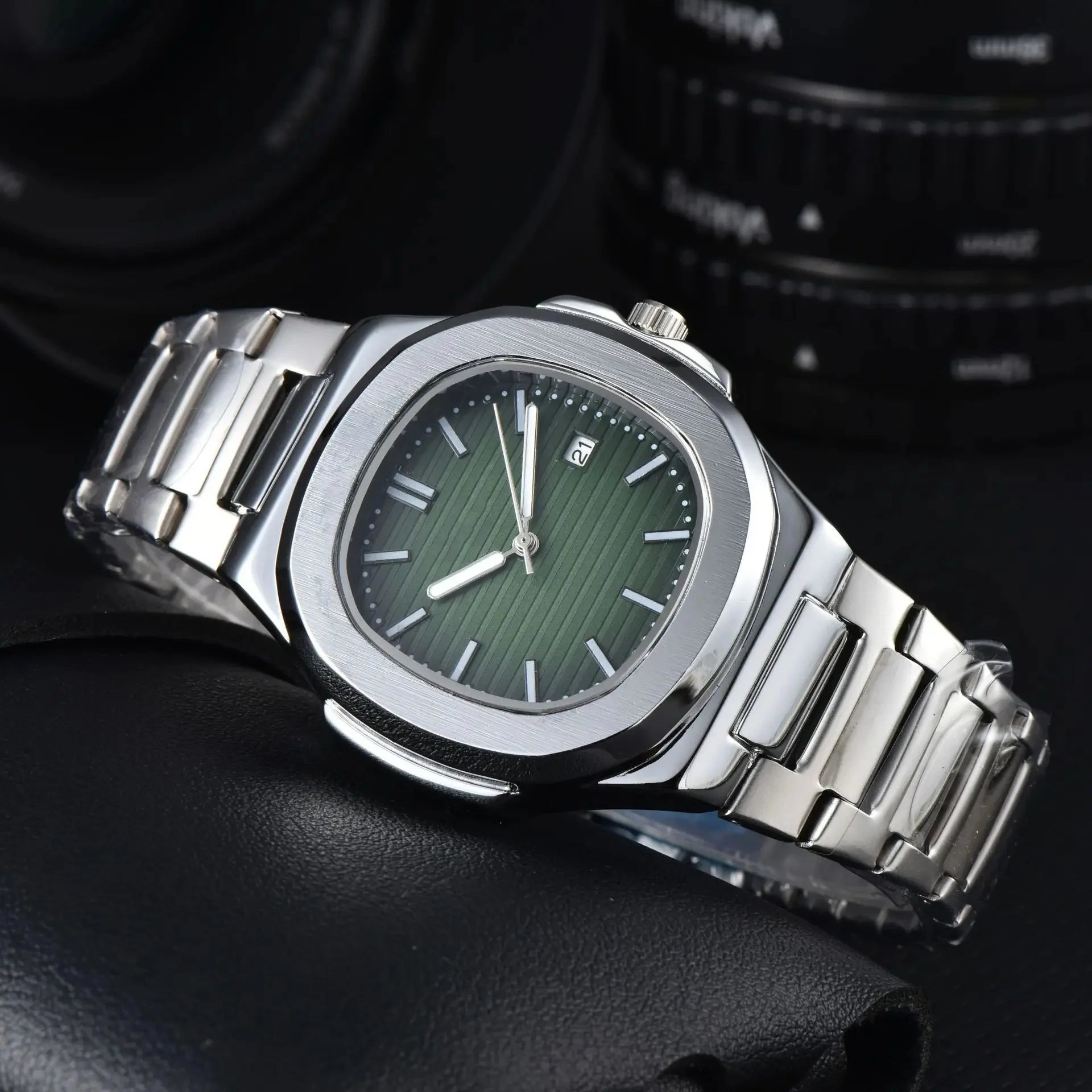 Classic Men's Quartz Watch High Quality Fashionable Original New 2025 Style Timepiece Elegant Time Teller Made in China