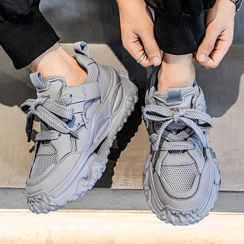 Men's Sports Shoes Thick-soled Height-increasing Large-sized Solid Color All-season Soft-soled Unique and Niche Running Shoes