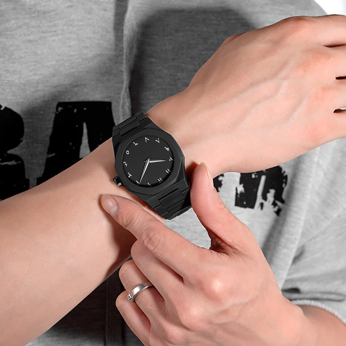 VA VA VOOM Black Men's Watch Fashion Business Style 40mm Classic 3Bar Waterproof Quartz Movement Watch for Men Relogio Masculino