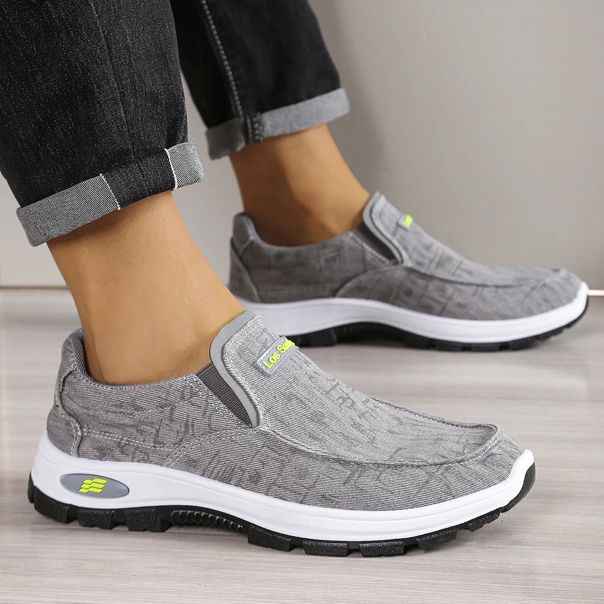 Man shoes Fabric Insole for Sports and Daily Wear, Plus Size,  casual sneakers designer shoes free shiping shoe Canvas Loafers