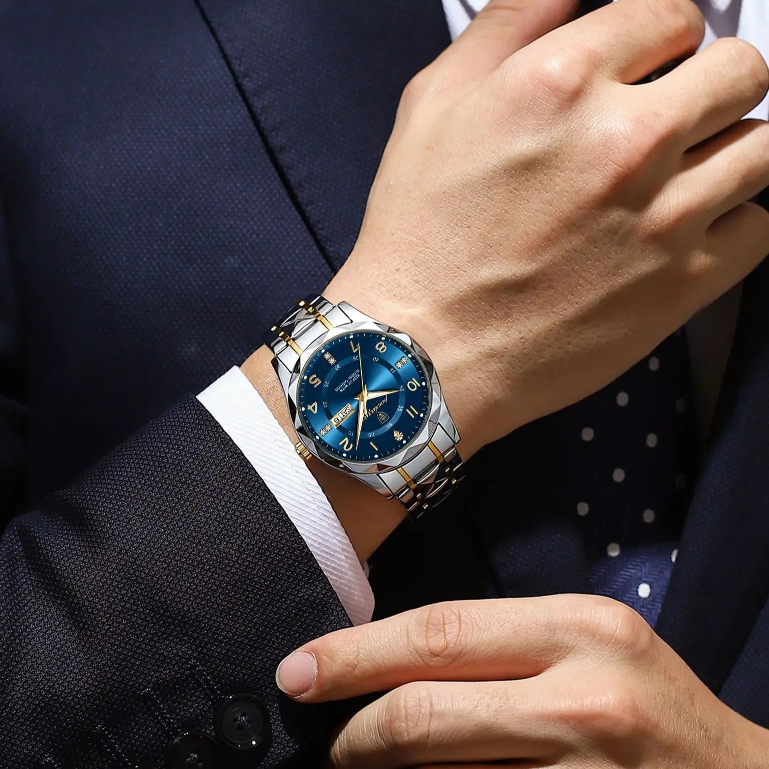 POEDAGAR Luxury Men Watch Waterproof Date Week Luminous Fashion Wristwatch Stainless Steel Quartz Sport Men's Watches Male Reloj