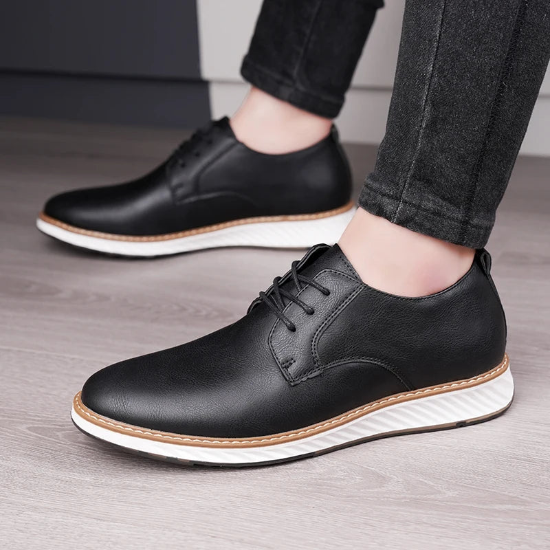 New trade plus size men's business dress shoes for 2025, comfortable, trendy, fashionable and casual leather shoes