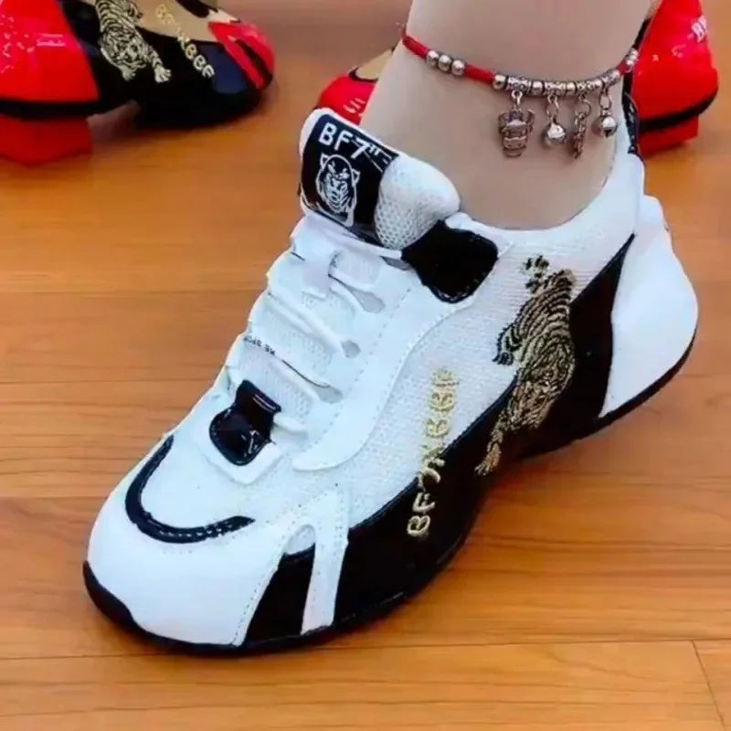 Men's Waterproof Leather Surface Sports Shoes Travel Trend Matching Autumn Casual Shoes Breathable EVA Insole PVC Outsole