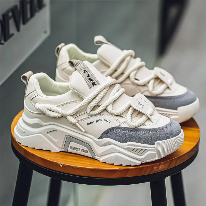 New Men's Casual Sports Shoes 2025 Spring Fashion Easiest for Match Low-Top Skateboard Shoes for Men Suitable for Outdoor Sports