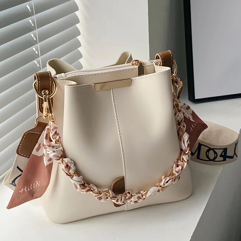 New Fashion Women's Shoulder Bag