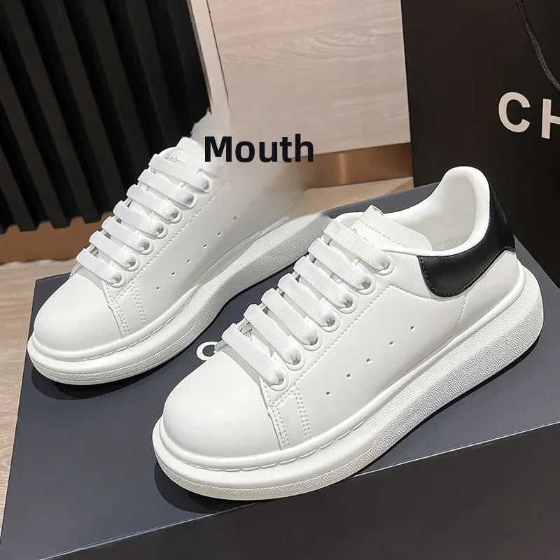 Men's Casual Leather Shoes Breathable Trendy Flat Sneakers Comfortable Spring Seasonal Flats Fashionable All-White Sneakers