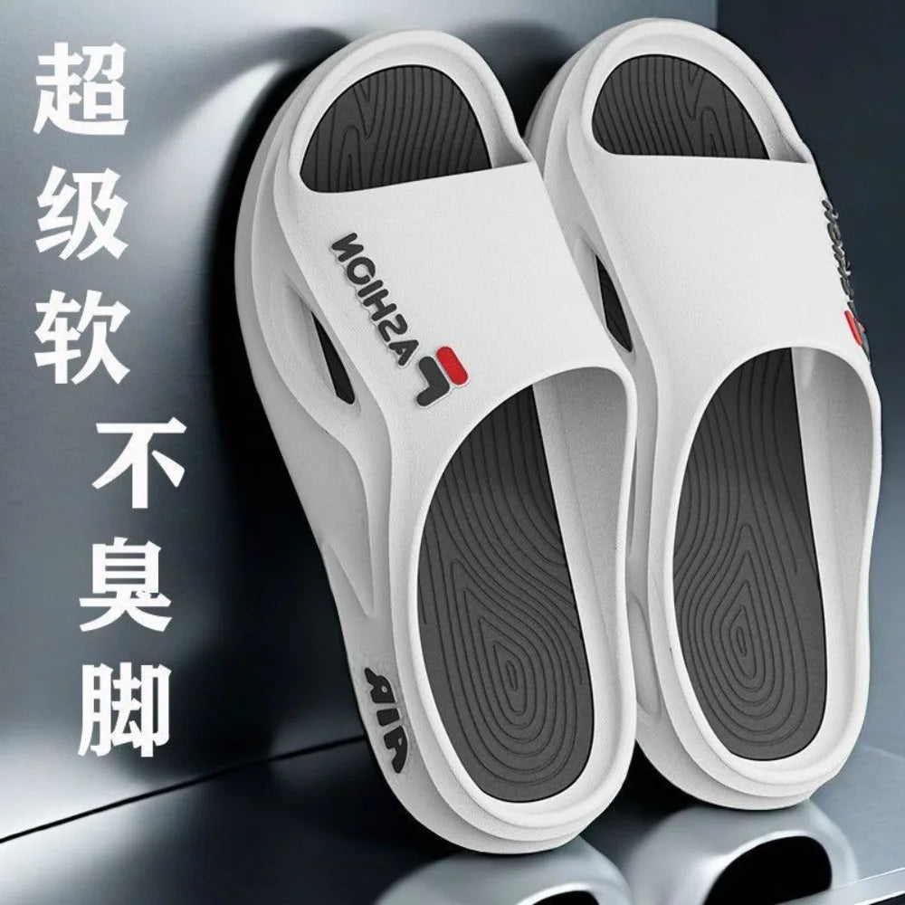 Men's sports slippers for summer, men's new style, trendy outdoor wear, beach fashion, thick soled indoor sandals