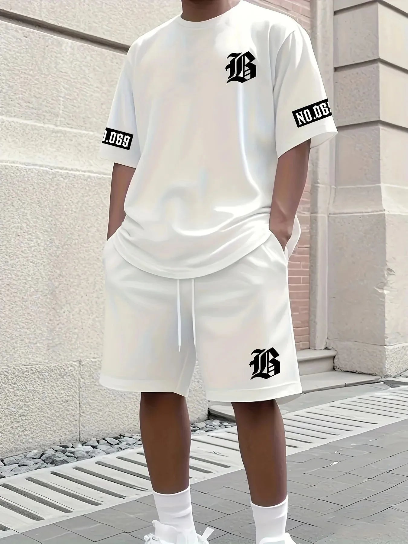 Hot selling summer new men's set with letter print casual fashion T-shirt short sleeved shorts sports outdoor set