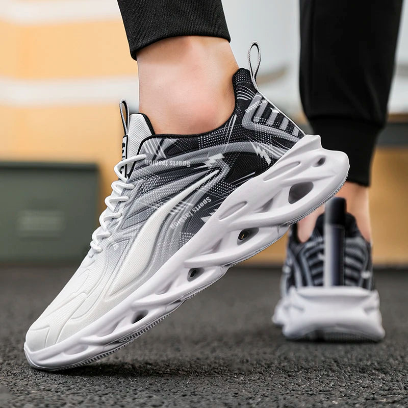 Men's Sports and Casual Shoes Summer Fashion New Shoes Round Toe Spring Men's Shoes Spring/Autumn