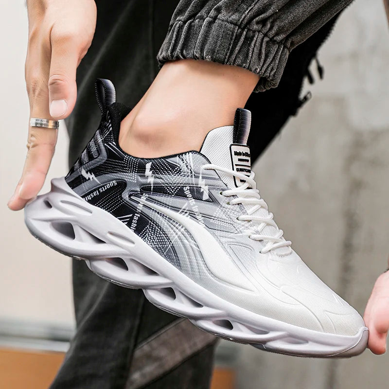 Men's Sports and Casual Shoes Summer Fashion New Shoes Round Toe Spring Men's Shoes Spring/Autumn