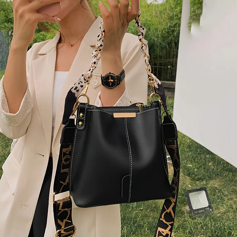New Fashion Women's Shoulder Bag