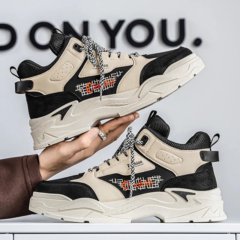 Outdoor leisure sports shoes, stylish and versatile shoes, wear-resistant and non-slip sole.