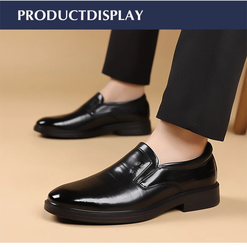 2025 Spring New Designer Leather Shoes for Men Solid Color Fashion Business Casual Shoes Male Retro Black Dress Shoe Man