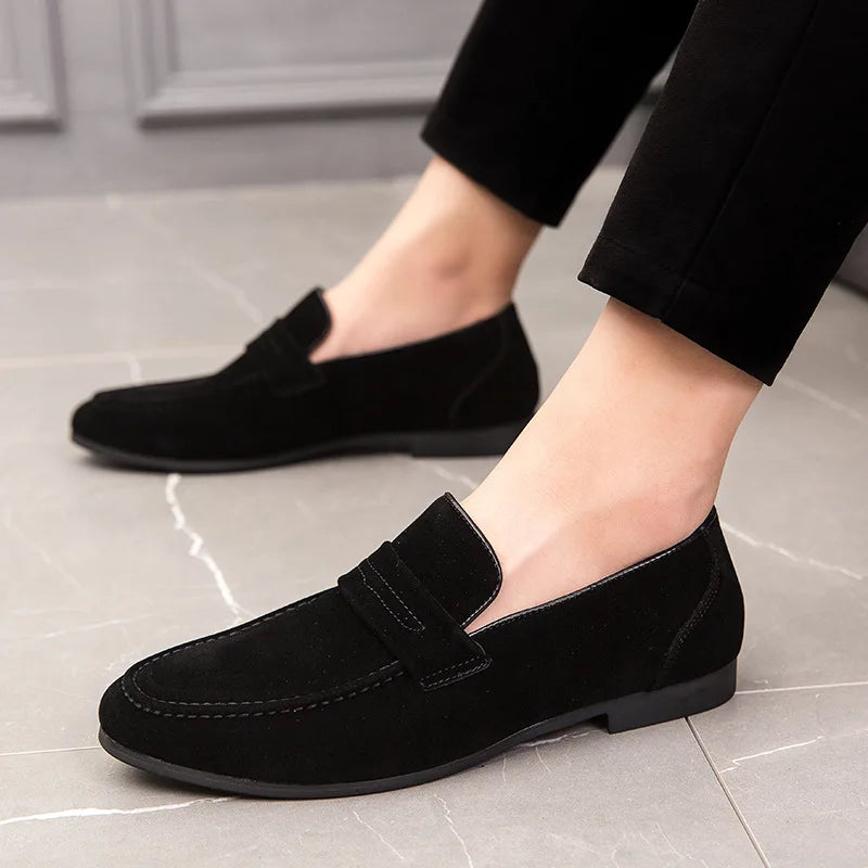 New Men Suede Leather Casual Shoes British Style Pointed Toe Fashion Slip-on Loafers