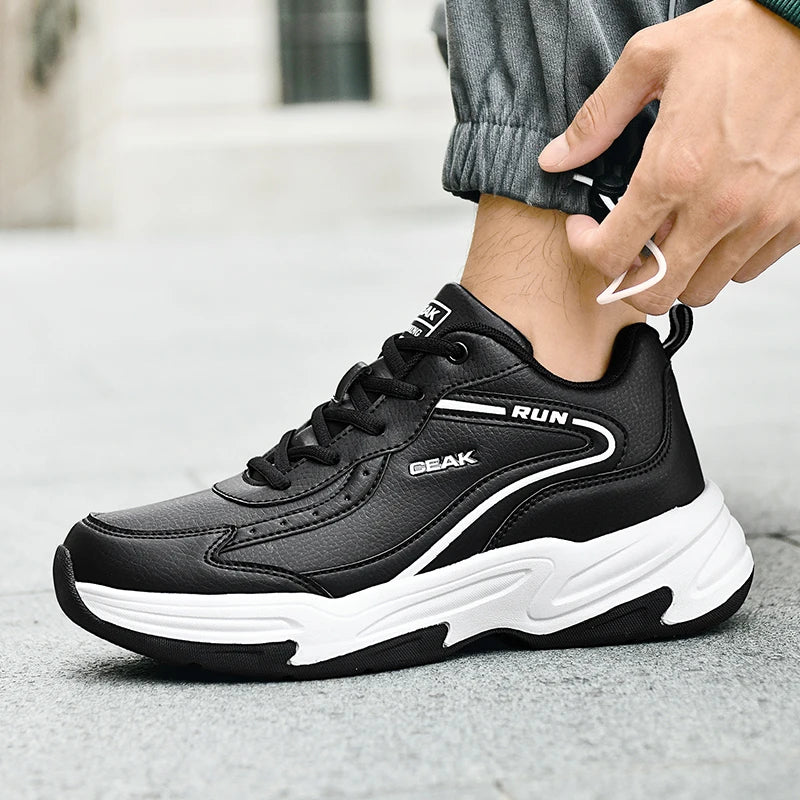 Men's sports shoes four season new casual versatile fashion comfortable wear-resistant anti slip running fashion casual sneakers