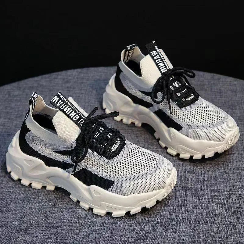 2025 Spring New Ultra-light Running Shoes Sports Women's Shoes Mesh Non-slip Breathable Soft-soled Lightweight Casual Shoes