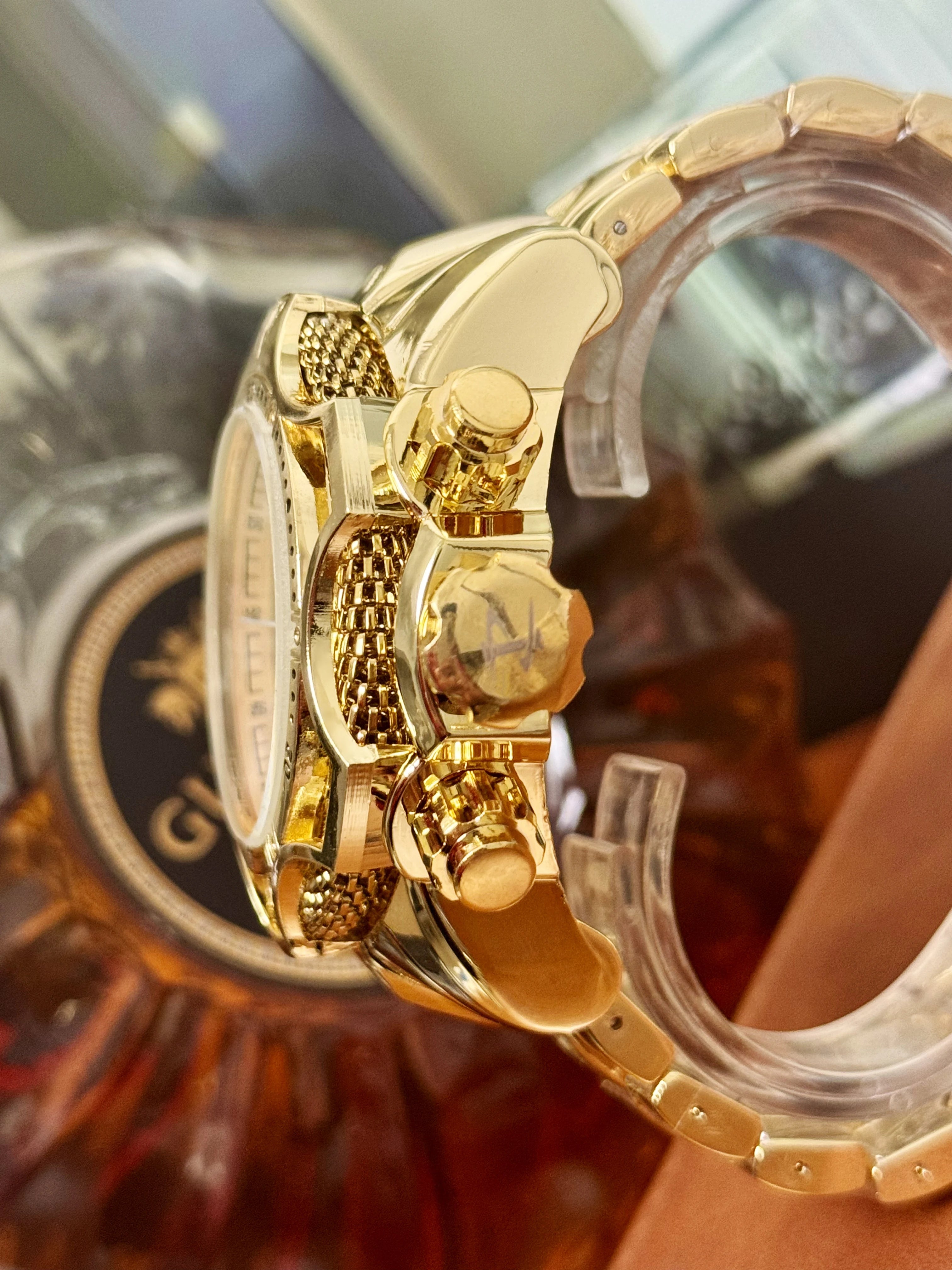 The Popular Clown Series Has a High-Looking and Cool Street Stylish Men's Watch for Boys, High-End Fashion Trendyy Student Young Men's Watch, and the Military Style Large Dial Trendy Men's Watch, the Best-Selling Watch with L