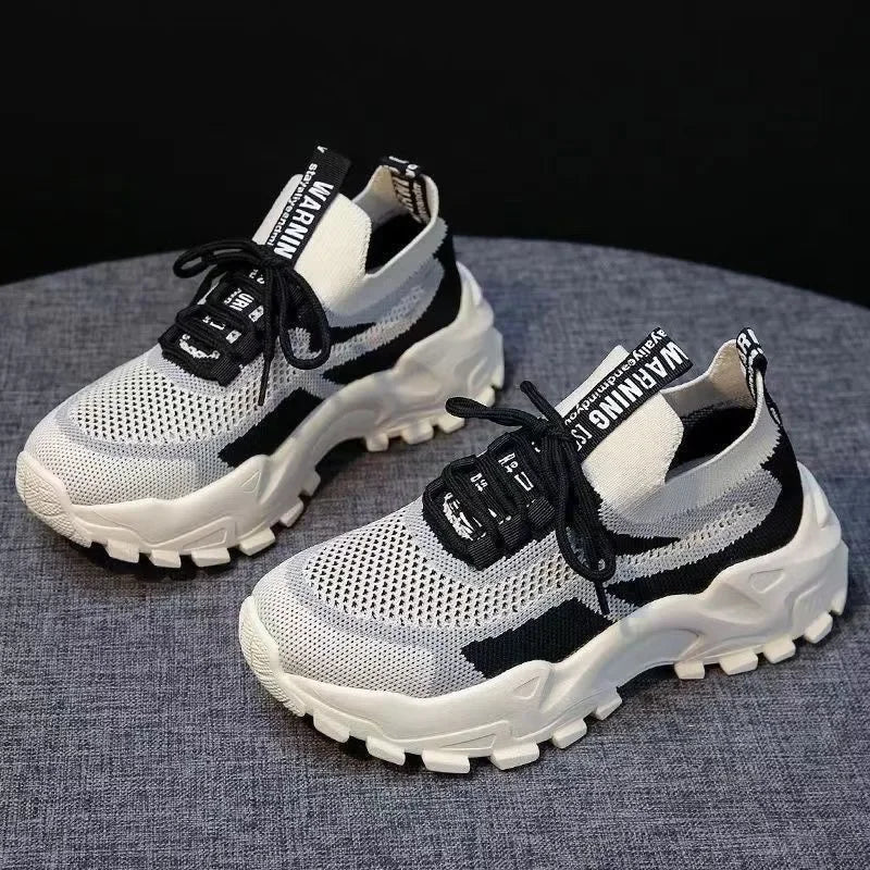 2025 Spring New Ultra-light Running Shoes Sports Women's Shoes Mesh Non-slip Breathable Soft-soled Lightweight Casual Shoes