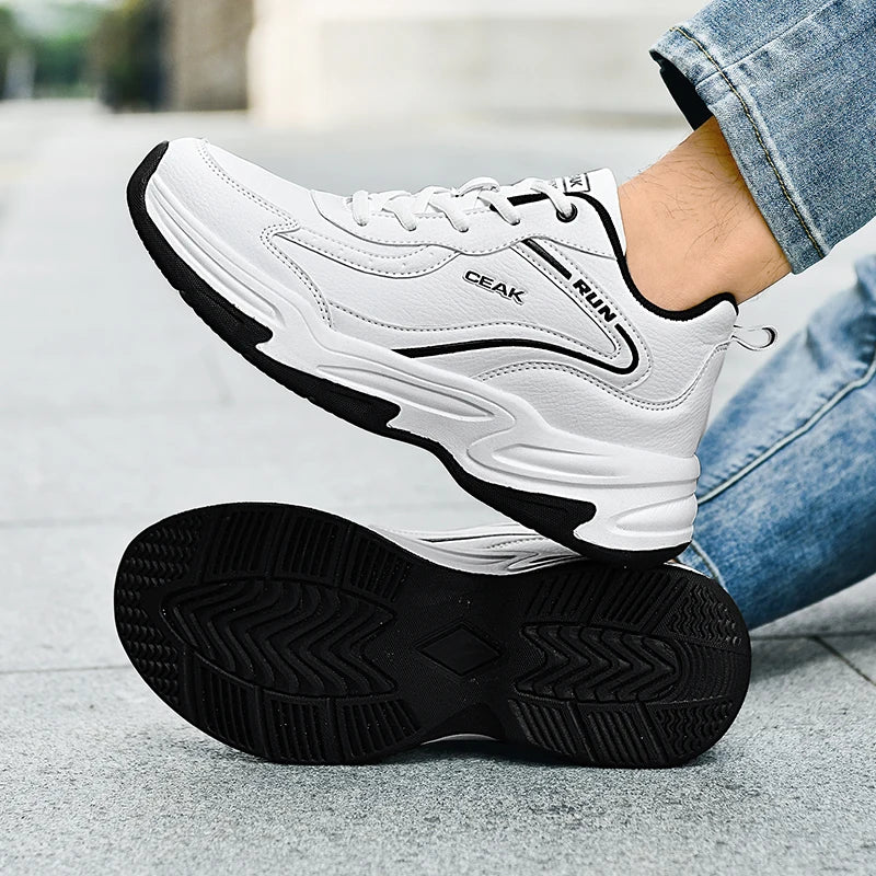 Men's sports shoes four season new casual versatile fashion comfortable wear-resistant anti slip running fashion casual sneakers