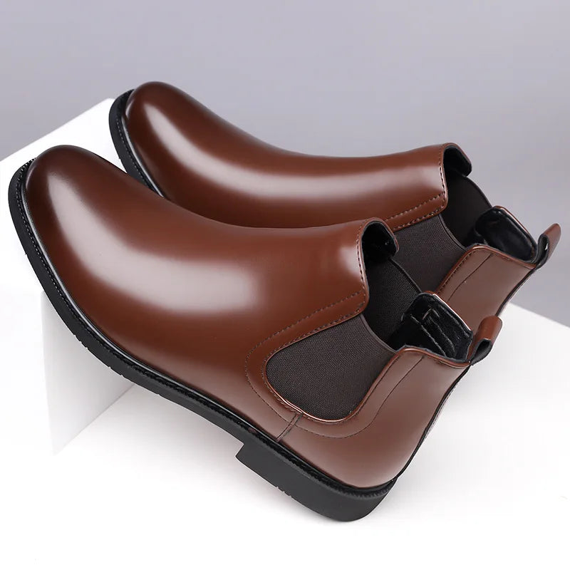 Autumn Winter New Designer Leather Boots for Men Solid Color Outdoor Warm Cotton Boots Male Big Size Antiskid Work Shoes Man