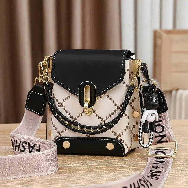 Women's Bag Chain Leather Diamond