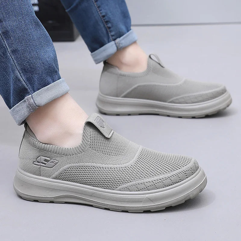 2025 summer new men's sports leisure shoes lightweight breathable comfortable outdoor travel leisure shoes free shipping shoes