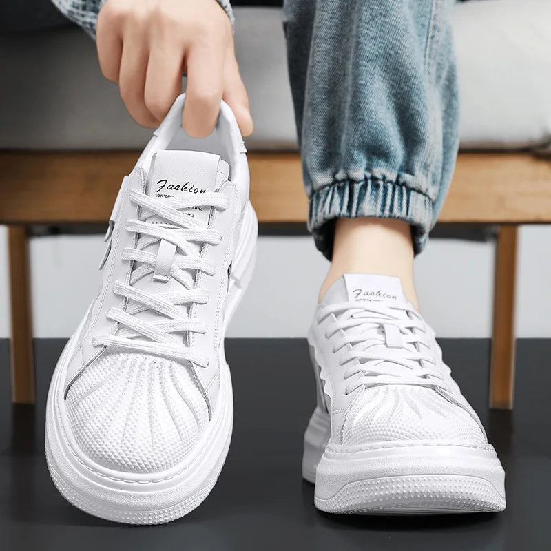 Men'sCasual Sports Shoes Suitable for All Seasons Men's New Styles of Sports Leisure Fashion Versatile Outdoor Fashion Versatile