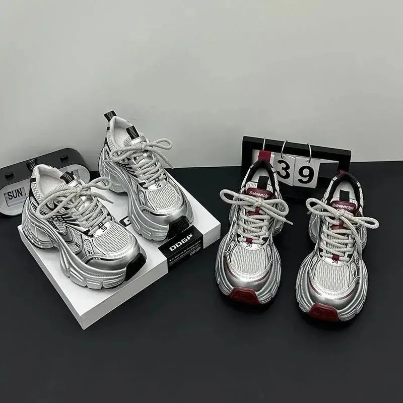Dad's shoes 2025 new casual sports shoes breathable mesh super hot thick sole height increasing shoes