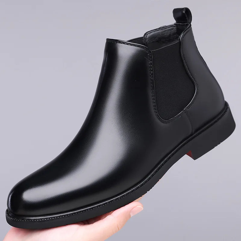 Autumn Winter New Designer Leather Boots for Men Solid Color Outdoor Warm Cotton Boots Male Big Size Antiskid Work Shoes Man