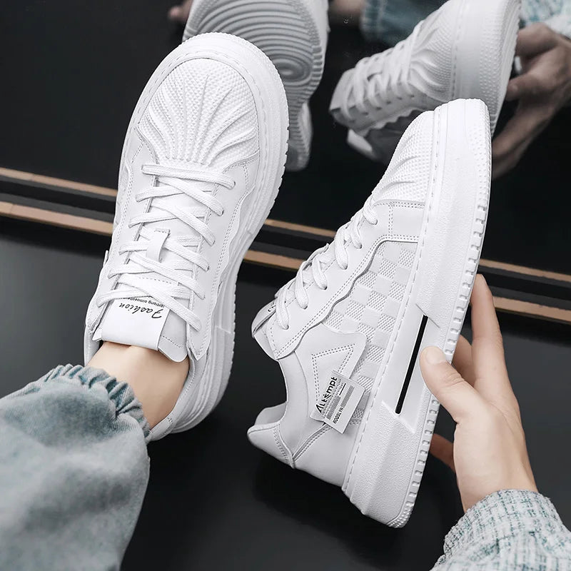 Men'sCasual Sports Shoes Suitable for All Seasons Men's New Styles of Sports Leisure Fashion Versatile Outdoor Fashion Versatile