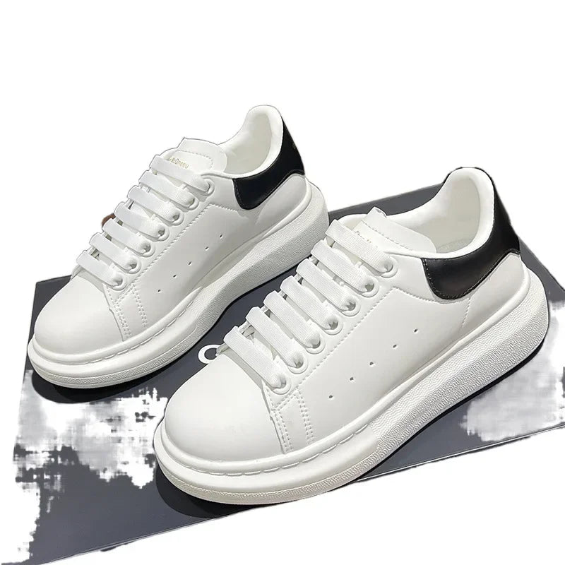 Men's Casual Leather Shoes Breathable Trendy Flat Sneakers Comfortable Spring Seasonal Flats Fashionable All-White Sneakers