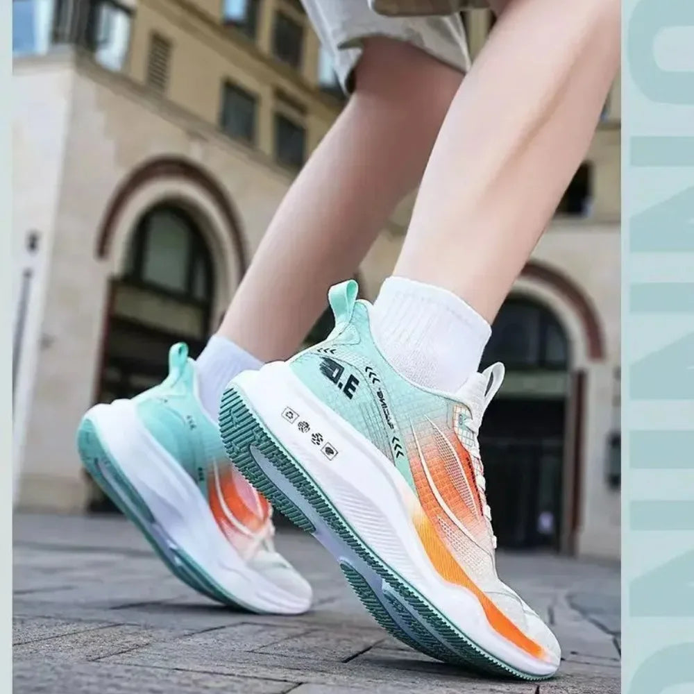 Sports Shoes Men's 2025 New Korean Version Mesh Student Running shoes Soft Sole Breathable Trendy Men's Shoes Sneakers Men