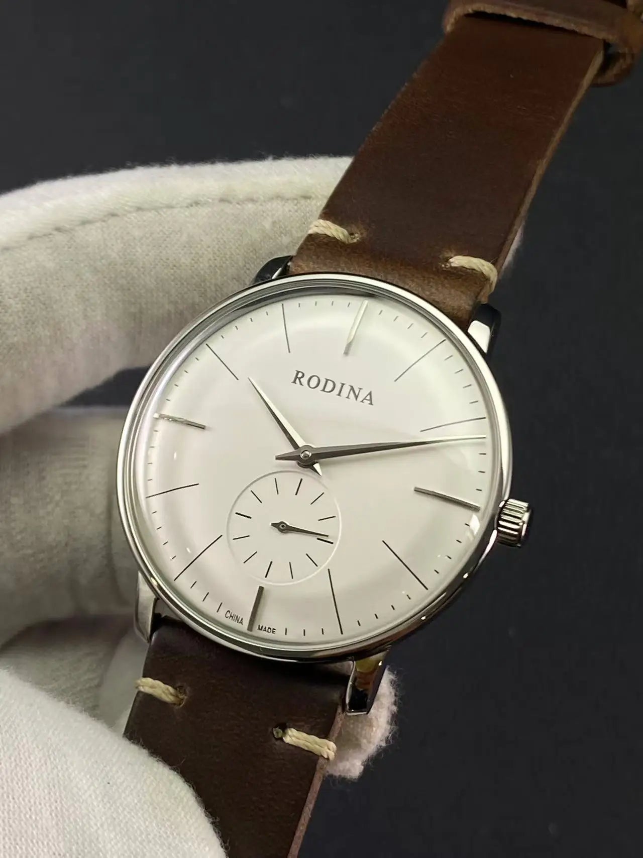 Small 38MM vintage ivory white manual winding mechanical men's watch bubble mirror cocktail series ultra-thin shell Halvanstrap